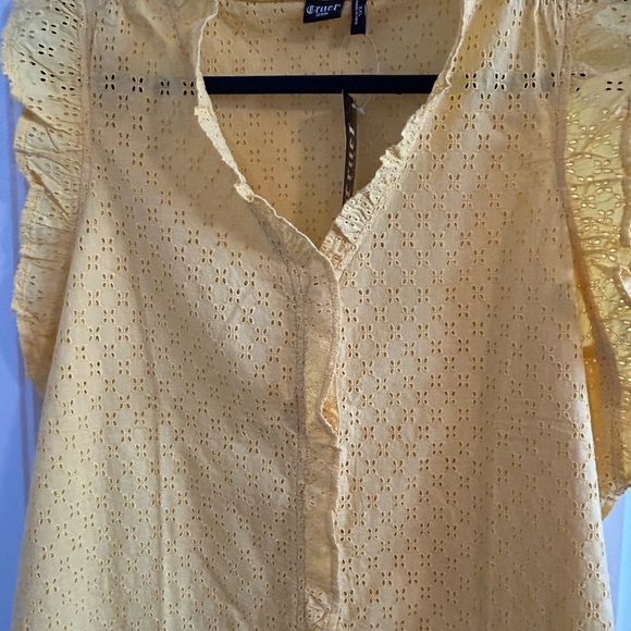 Chic Yellow Eyelet Ruffle Blouse - Picture 2 of 5